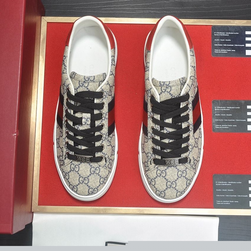 G*u*i casual shoes